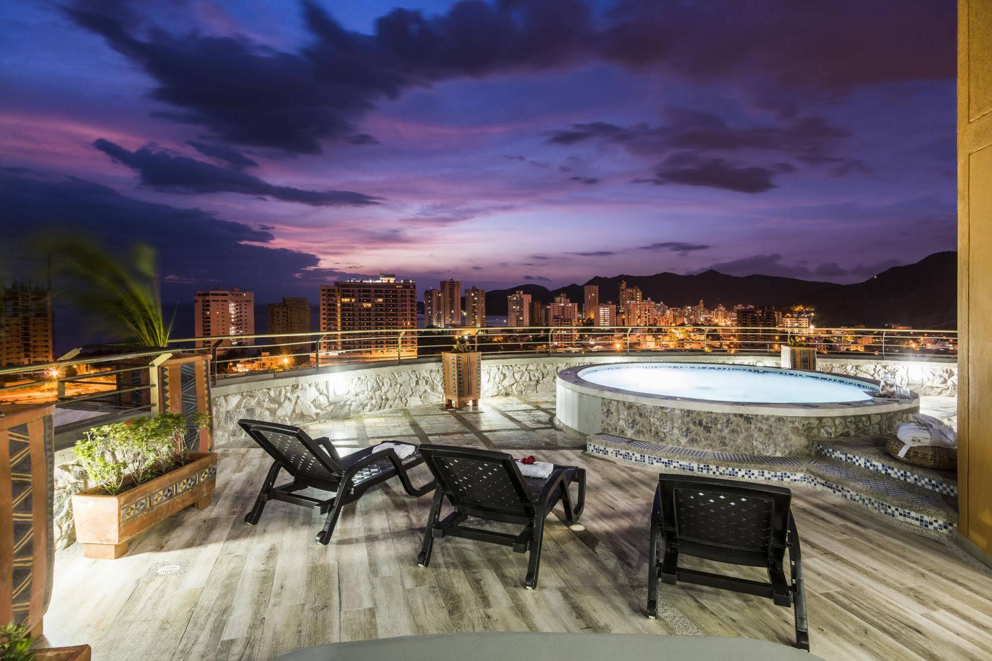 Terrazas Tayrona Travelers Apartamentos Y Suites Santa Marta  Buitenkant foto
